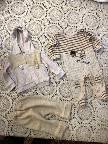 Dəst 5m Uşaq geyim dəsti - 3 hissədən ibarət: kapüşonlu kardiqan