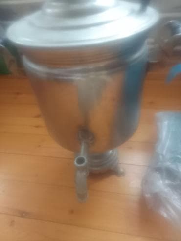 qedimi somavar: Klassik metal samovar - Material: cilalanmış metal gövdə, möhkəm — 3