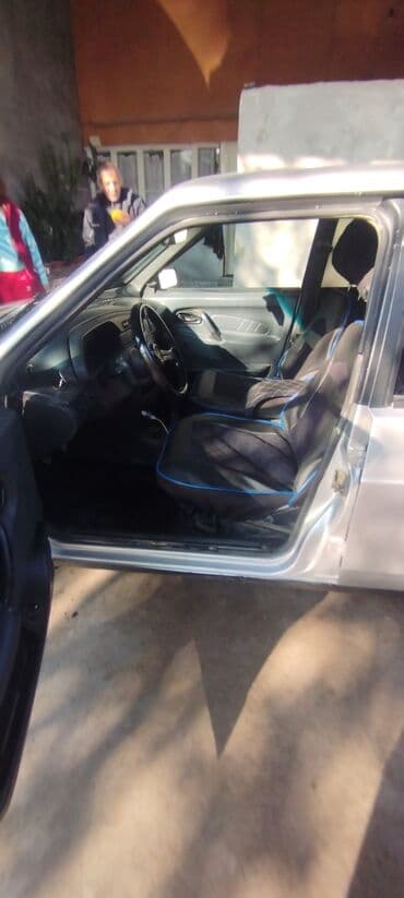 diffuser satisi: VAZ (LADA) 21099: 1.5 l | 2003 il 203269 km Sedan — 9