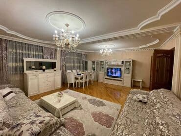 ağ şeher evler: Bakı, Bakıxanov qəs., 4 otaqlı, Köhnə tikili, m. Neftçilər, 120 kv. m — 1