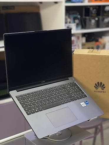 ayfin 17: ◽Model : Huawei Matebook D16 ◽Prosessor : İntel core I5-12450H 2.80 — 2