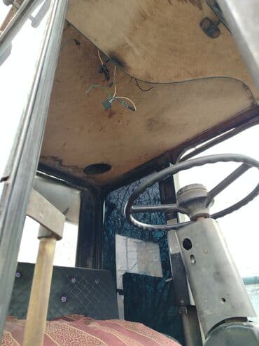 14 teker: Sənaye/fermer qoşqusu – iki oxlu, yüksək bortlu yük qoşqusu - — 6