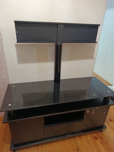 İşlənmiş, Düz TV altlığı, Polkalı