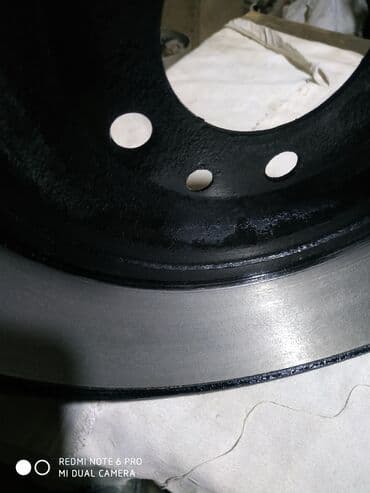 disk kalpaklari: Moskviç 412 tormuzun barabanları saz vəziyyətde. qiymət ikisinə — 2