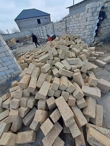 Şəkillərdə göstərilən məhsul: tikinti üçün daş/kərpic blokları (şahmat