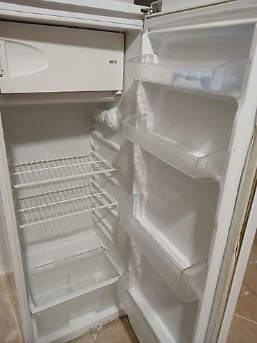 1 qapılı Arcelik Soyuducu Satılır, rəng - Ağ