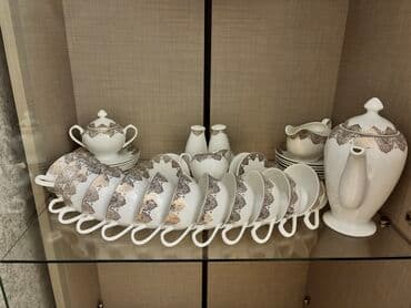 lepqa qablar: Tam şəkildə satılır — 2