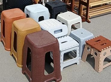 das bazar: Müxtəlif rənglərdə, kvadrat formalı üst səthi olan, yığıla bilən — 3