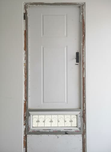 avropa qapilari ölçüləri: Metall qapı ilə pəncərə bloku - Material: qalın metal qapı yarpağı — 2