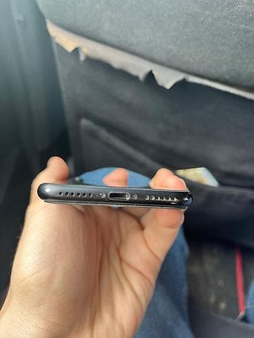 noutbuklar ikinci əl: IPhone SE 2020, 64 GB, Qara, Barmaq izi — 3