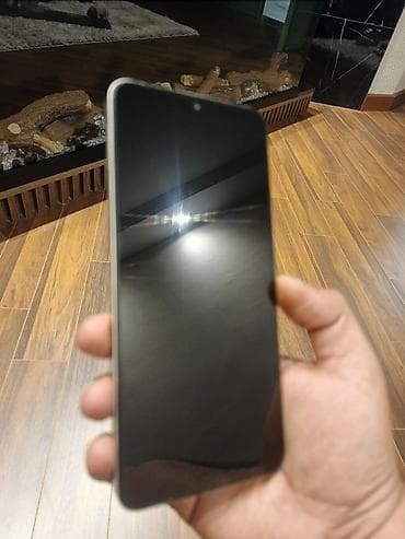 alfon 8 plus: Redmi 128 GB, rəng - Gümüşü, Sensor — 1