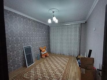gencede ev: Əhmədli Bakı kinoteatrı yaxınlığında 9/3, orta bulok 3 otaqlı tam — 4