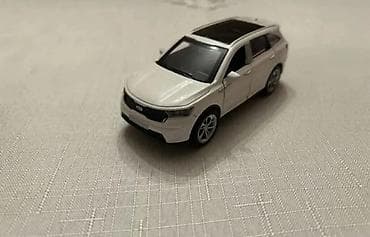 dəmir maşın: Ağ rəngli metal oyuncaq miniatür avtomobil - Korpus: metal gövdə — 4