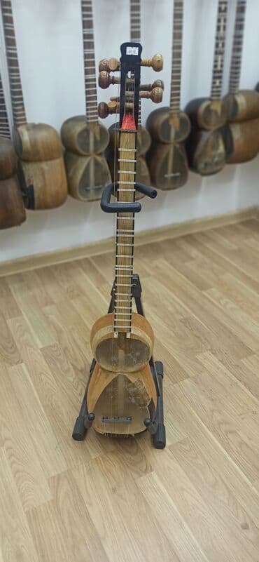 tar qabi: Tar Rast musiqi alətləri mağazası. Əhmədli, İnşaatçılar və Sumqayıtda — 1
