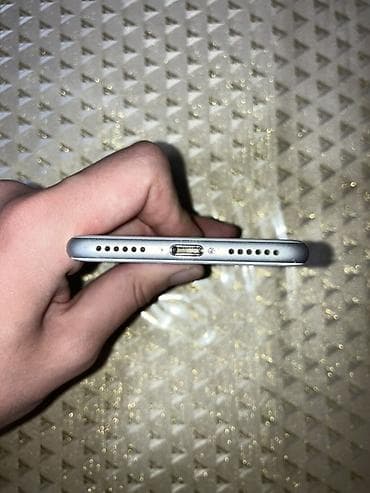 iphone 7s 64: IPhone 7, 32 GB, Gümüşü, Barmaq izi — 5