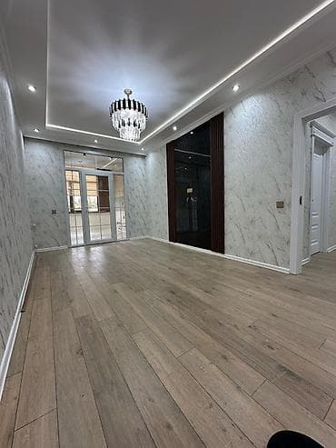 8 ci mikrorayon satilan evler: 3 otaqlı, Yeni tikili, 78 kv. m — 2