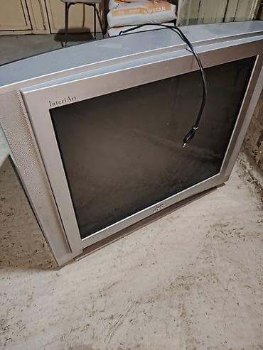 philips xenium x530: Televizor JVC — 1