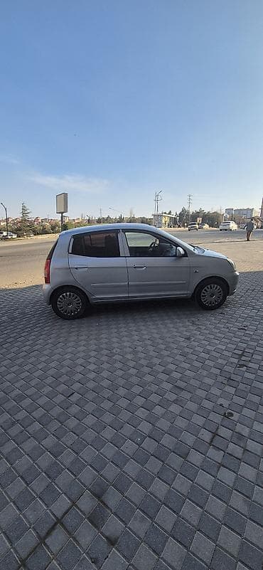 kia rio stopu: Kia Picanto: 1.1 l | 2004 il Hetçbek — 3
