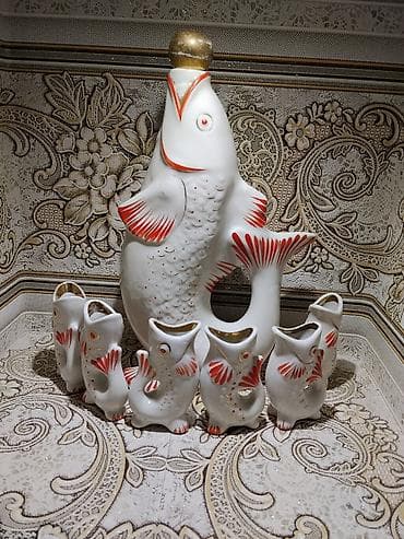 belamur balığı: Porseleyn “balıq” şərab dəsti - Tərkib: 1 böyük qrafin və 6 ədəd — 1