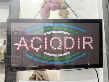 открытая вешалка для одежды: Maqazin üçün böyük ölçü olandır — 1