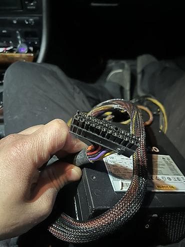 блоки питания: Блок питания Corsair, 650 Вт — 4