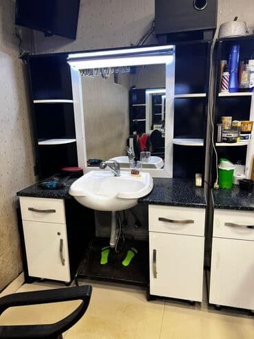 xalca toxuma ucun tezgah: Bərbərxana mebelləri və avadanlıqları - Bərbər masası: 4 Esed Geniş — 1