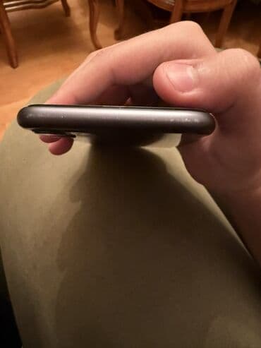 Redmi: IPhone 11, 64 GB, Qara, Face ID — 5