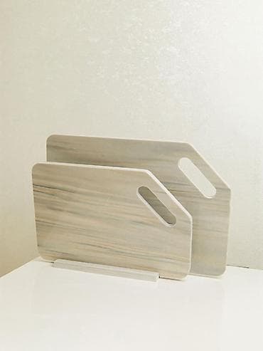 quru: Minimalist dizaynlı 2-li doğrama taxtası dəsti - Material: corian — 1