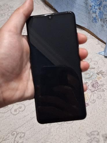 ipad 18 pro ultra: Samsung Galaxy A32, 64 GB, rəng - Qara, Barmaq izi — 2
