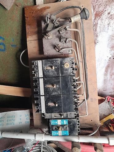 Qızdırıcı və isidicilər: Sənaye tipli elektrik paylama paneli və avtomat açarlar Məhsul — 2