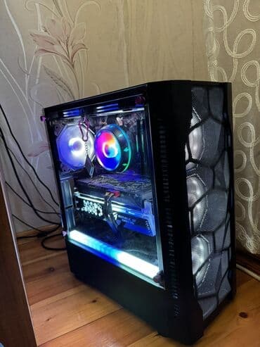 acer planset: Gaming masaüstü kompüter – RGB işıqlanma və güclü soyutma ilə. - — 2