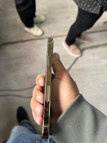 IPhone 12 Pro, 128 GB, Simsiz şarj — 2