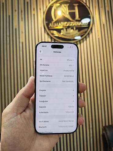 Техника и электроника: IPhone 16 Pro, 128 ГБ, Black Titanium, Гарантия, Беспроводная зарядка, Face ID — 3