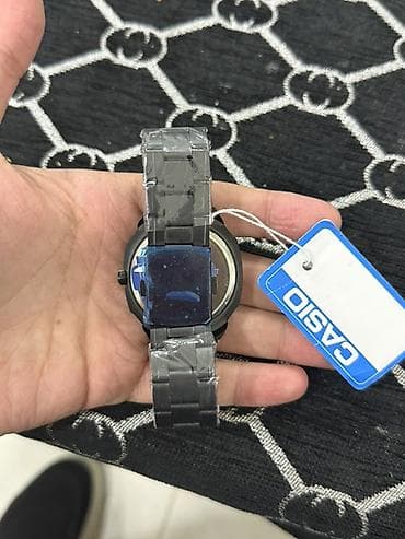 Личные вещи: CASIO analoq qol saatı - Korpus: qara rəngli, paslanmayan polad — 1