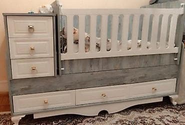 metbex kunc divan: Oğlan və qız üçün, Dördbucaq, Beşik, Dəstsiz, Matrassız, Yellənmə mexanizm ilə — 1