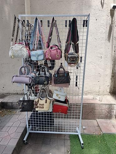 Yeni, Ünvandan götürmə