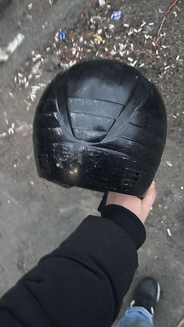 Dəbilqə normal vəziyyətdə əlim yandı satılır ciddi alıcılar narahat lalafo.az -da Dəbilqə normal vəziyyətdə əlim yandı satılır ciddi alıcılar narahat