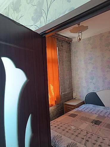1 otaql: Salam.2 nəfər bəy otaq yoldaşı axtarılır.Ev metroya 1dq məsafədə — 3