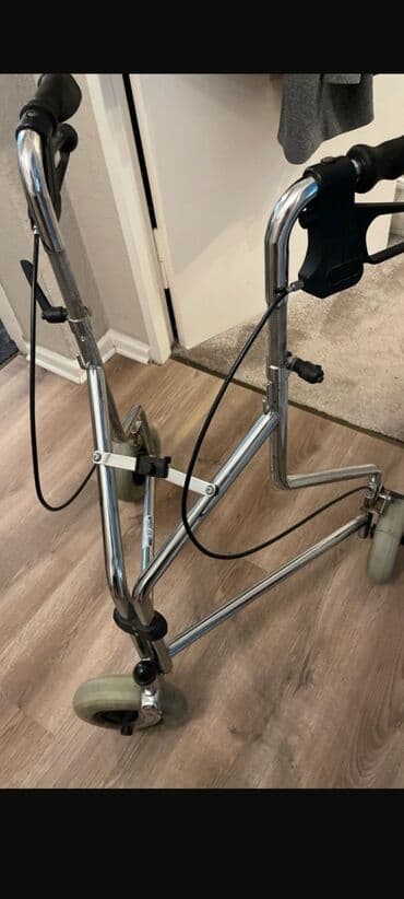 4 ayaqli celik: Almaniya istehsalı Rollyator. İdeal köməkçi — 1