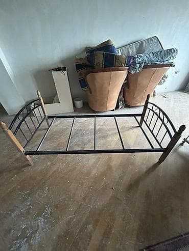 bazali tek carpayilar: Təknəfərlik çarpayı, Bazasız, Matras ilə, Siyirməsiz — 2