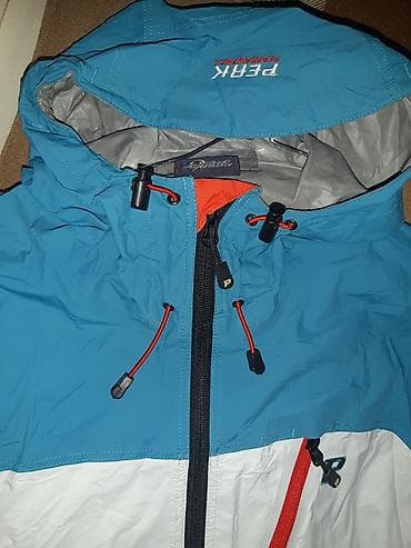 yağış paltarı: Orijinal yağış gödəkcəsi, vetrovka. Su buraxmayan iç layı var. Cəmi — 3