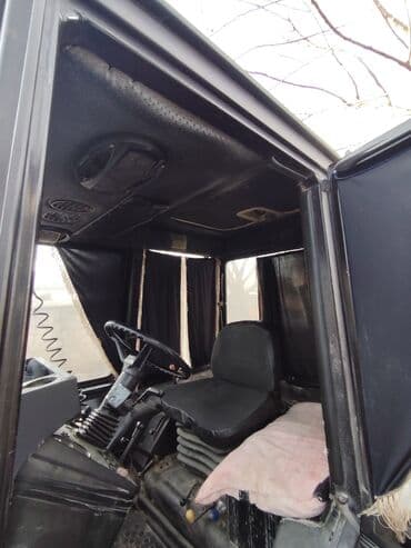 Lincoln: Salam, Traxtir saz vəziyyətdədir. Satılır arxasında ot biçəni, Yem — 8