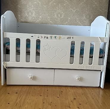 Oğlan və qız üçün, İşlənmiş, Dördbucaq, Beşik, Dəstsiz, Matras ilə, Yellənmə mexanizmsiz — 2