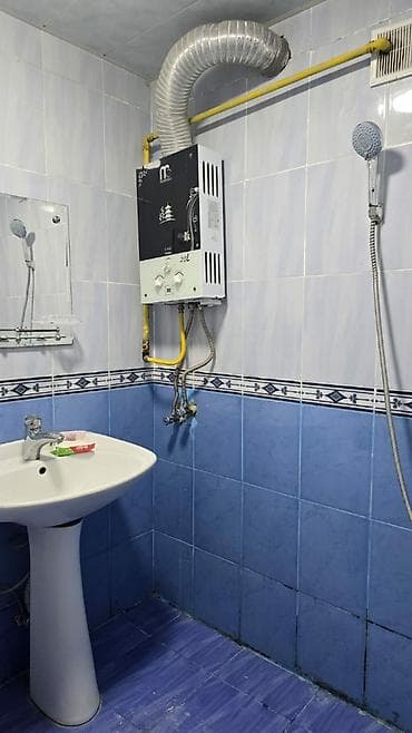 merdekan evler: Kirayə Nefçillər Metrosu 5/4 mərtəbəsi 1 otaqlı boş evdir Heydər — 7