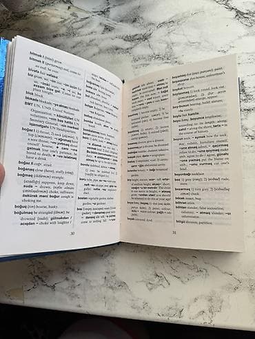 Книги и журналы: İngilis dili üzrə 3 kitabdan ibarət dəst 1) Facts & Figures 1 – — 4