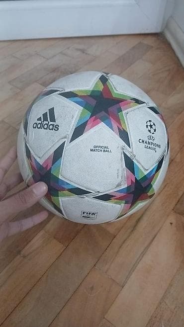 Adidas UEFA Champions League futbol topu - Rəsmi matç topu (Official — 1