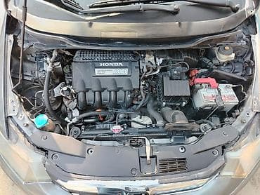 uaz satiram: Honda Insight hibrid hetçbek taksiye buraxilisi var - Gövdə: 5 qapılı — 5