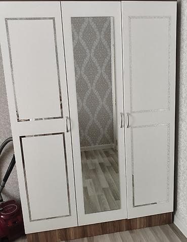 Salam.Genc oda dolabı.Tezedir. Qiymeti-350