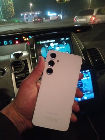 mi 11lite 5g: Samsung Galaxy A55, 128 GB, rəng - Ağ, Zəmanət, Kredit, Qırıq — 1