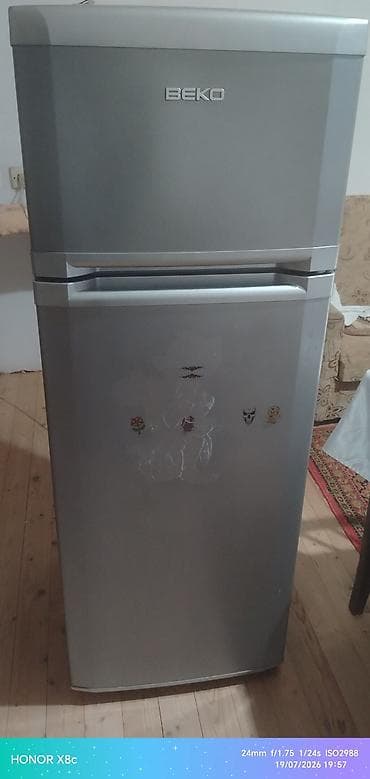 planset satiram: İşlənmiş 2 qapılı Beko Soyuducu Satılır, rəng - Boz — 1
